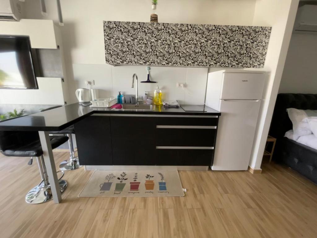 Lev Eilat Suites Eksteriør billede